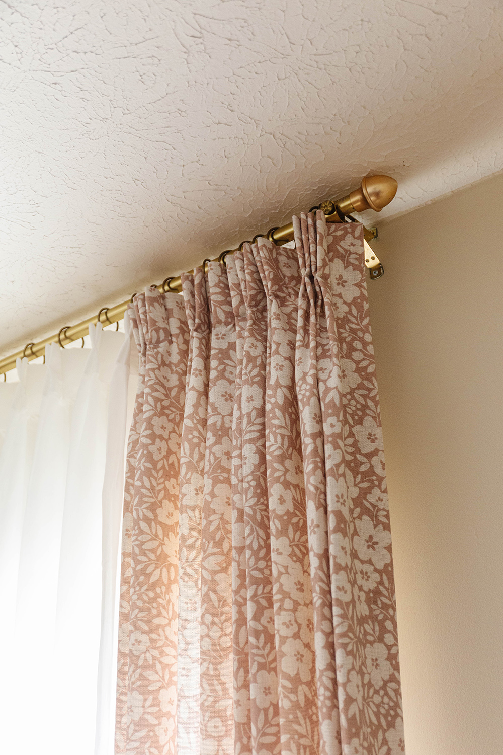 Custom Floral Curtains From UniCurt